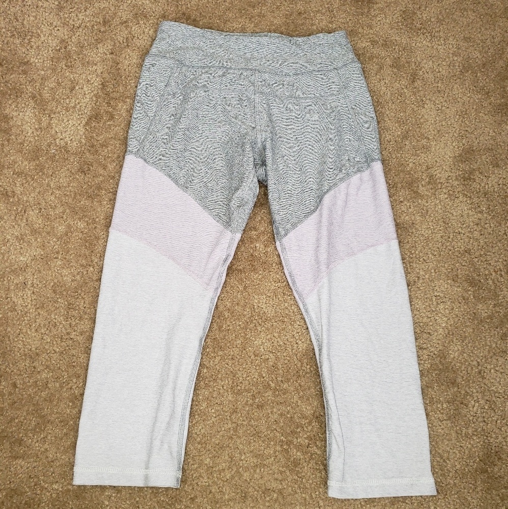 Calvin Klein performance wick leggings